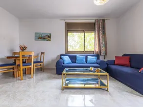 Holiday apartment with terrace - Image 3