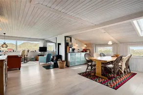 Fully equipped holiday home with barbecue & terrace | Close to the beach - Image 3