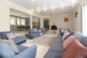 Wonderful holiday home with terrace, barbeque & garden | Garden view | Perfect for remote work - Image 4