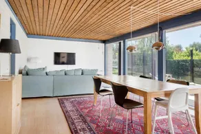 Holiday home with barbeque & terrace - Image 4