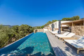 Holiday home with private pool, terrace & barbecue - Image 2