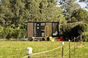 Serene Tiny Home Retreat with Farm Views, Near Noosa Heads in Tuchekoi, Queensland - Image 3