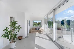 Gemütliches Apartment mit beheiztem Pool, Terrasse und Garten | Seeblick - Image 2
