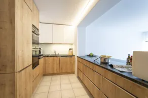 Holiday apartment with garden, terrace & barbecue - Image 4