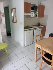 Appartement de vacances avec piscine, terrasse et jardin | Vue jardin - Image 3