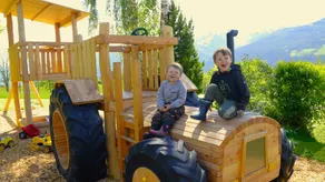 Children-friendly house with garden & terrace - Image 2