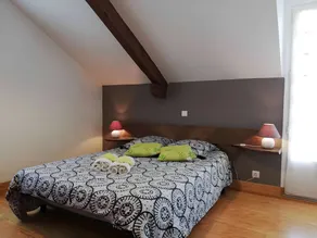 Bed and breakfast with pool & garden | City view - Image 4