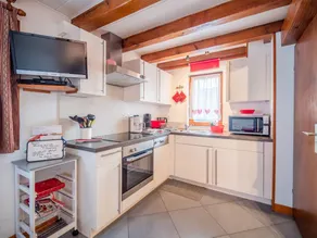 Cottage with garden, BBQ & terrace | Mountain view - Image 4