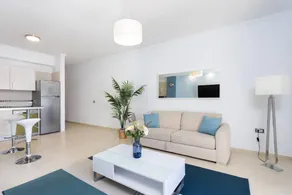 Appartement de vacances convivial et familial avec internet haut débit, barbecue et terrasse | Vue montagne | Proche de la plage - Image 5