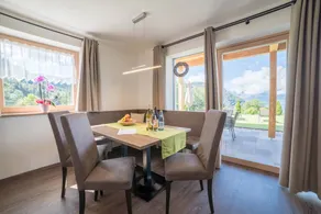Child-friendly chalet with garden, terrace & barbecue | Mountain view - Image 4