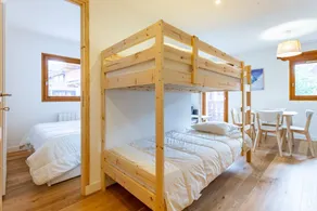 Very Bright Cocoon With Balcony Near The Slopes - Image 5