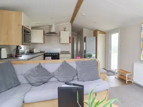 Cottage with garden | Beach view - Image 3