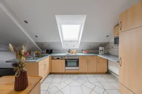 Charmant appartement adapté aux familles avec internet haut débit, barbecue et jardin | Vue jardin | Avec animaux autorisés - Image 4