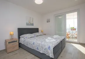 Flat with terrace & BBQ | Sea view | Close to the beach | Pets are welcome - Image 4