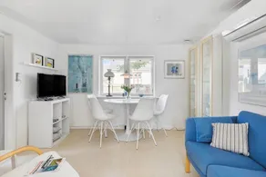 Holiday home with terrace & barbeque - Image 3