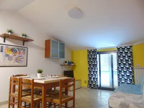 Flat with pool | Beach view | Close to the beach | Pets allowed - Image 3