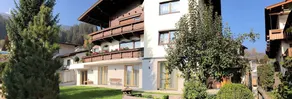 Apartment with garden, terrace & sauna - Image 4