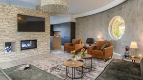Fully equipped villa with terrace, jacuzzi & garden | Pets are welcome - Image 4