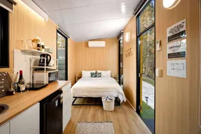 Cozy Farmstay Tiny House with Wildlife Encounters and Pool Near Bundaberg, QLD - Image 3