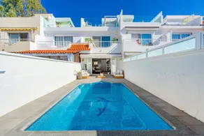 Maison entièrement équipée avec internet haut débit, piscine privée et terrasse | Vue plage | Parfaite pour le travail à distance - Image 2