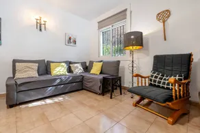 Villa with terrace, private pool & barbeque | Mountain view - Image 4