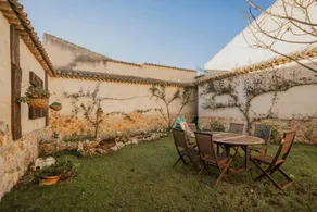 Ferienhaus mit Terrasse, Grill und Garten | Gartenblick - Image 2