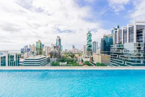 Apartment with fast internet & pool - Image 4