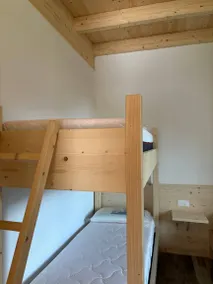 Voll ausgestattete charmante Wohnung mit Terrasse und Garten | Bergblick - Image 4