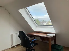 Maison avec terrasse et jardin - Image 2