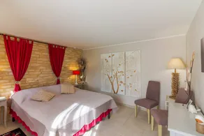 Bed & breakfast con giardino, terrazza e piscina | Vista sul giardino - Image 4
