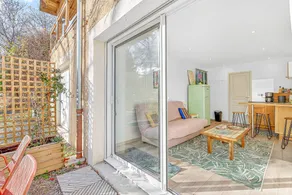 Ground-Floor T2 Apartment with Outdoor Space - Image 3