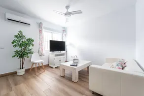 House with terrace | Suitable for remote work - Image 2