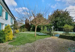 House with terrace, barbecue & garden | Pool view - Image 3
