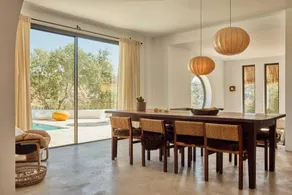 House with terrace, garden & private pool - Image 3