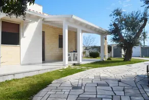 Maison de vacances avec barbecue et jardin - Image 5