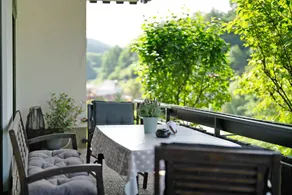 Appartamento con terrazza e giardino | Vista sulla montagna - Image 2