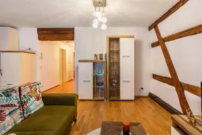 Flat with terrace - Image 4