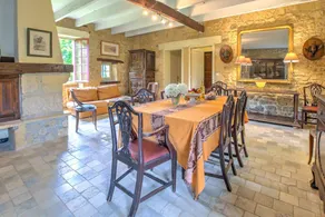 Fully equipped house with pool, barbeque & garden | Perfect for remote work - Image 5