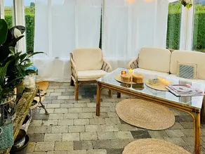 Lovely summerhouse by the beach - Image 3