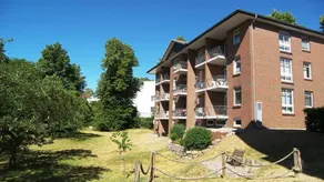 Appartamento con piscina, giardino e sauna - Image 2