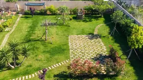 Lovely studio with garden - Image 2