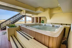 Hawaiian Palace | Oceanfront | Private Pool, Hot Tub - Image 5