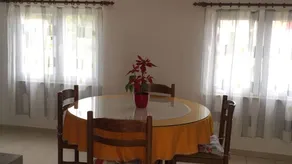 Holiday apartment with terrace & barbeque | Sea view - Image 3