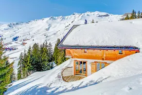 Voll ausgestattetes Ferienhaus mit Terrasse | Panoramablick - Image 2