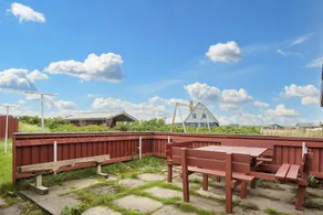 Fully equipped house with terrace, sauna & BBQ - Image 5