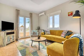 Fully equipped beautiful holiday home with terrace, private pool & garden | Mountain view | Pet-friendly - Image 5
