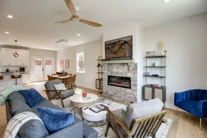 6 Mi to Chattanooga: Home w/ Balcony & Dtwn Views! - Image 4