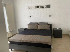 Flat with terrace - Image 2