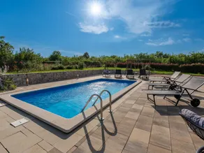 Magnífica casa vacacional totalmente equipada con piscina | Acepta mascotas - Image 4