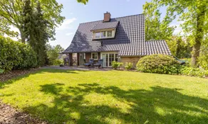 The Beukelaer Comfort is a comfortable and detached villa for four people. The luxury villa is built from durable materials in the traditional Twente Saxon style. - Image 2